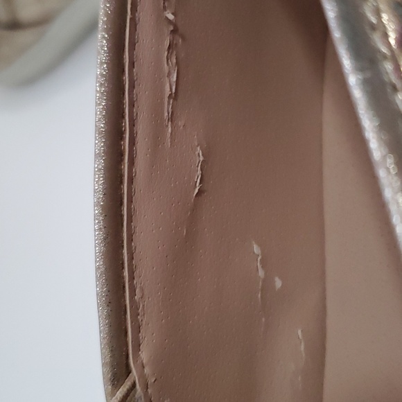 5/$25 - Steve Madden gold shoes- sz 9.5 - Picture 9 of 12